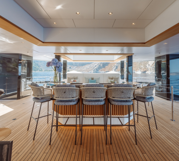 Exterior Dining Area