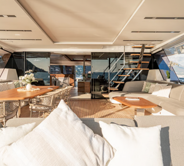 Opendeck Dining Area