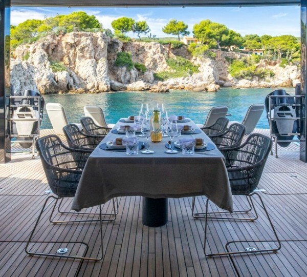 Exterior Dining Area