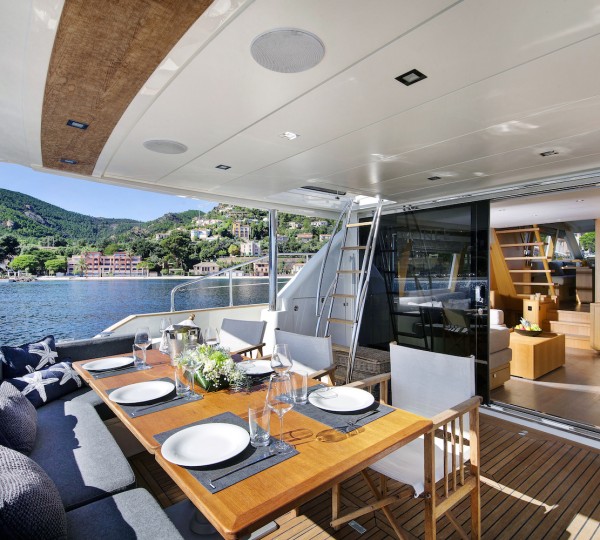 Al Fresco Dining Area