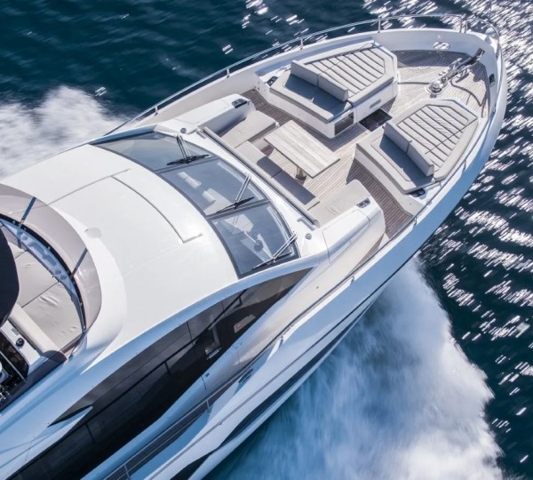 Foredeck Relaxation Area