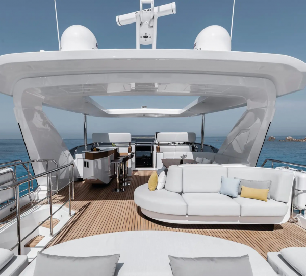 Sundeck