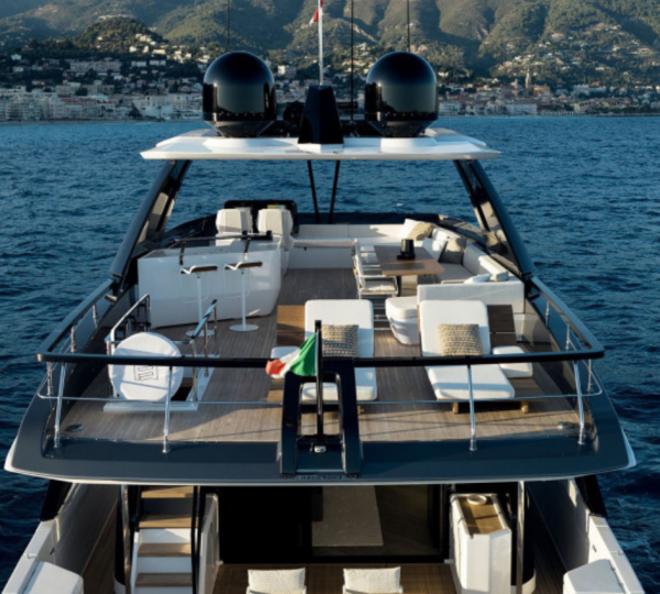 Open Sundeck Relaxation Area