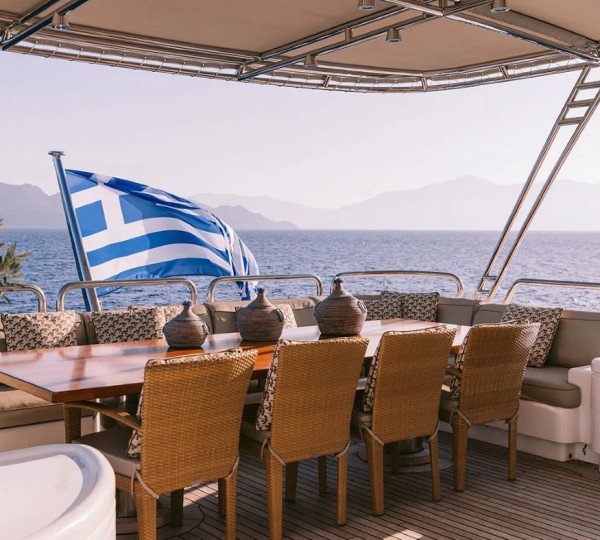 Exterior Dining Area