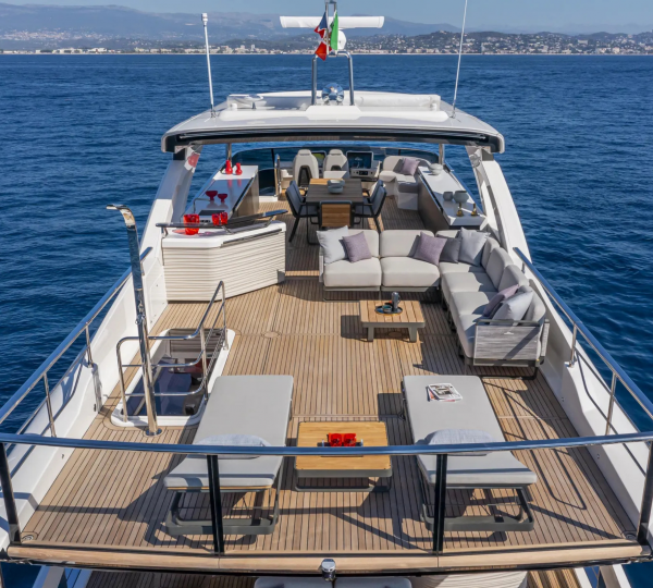 Sundeck