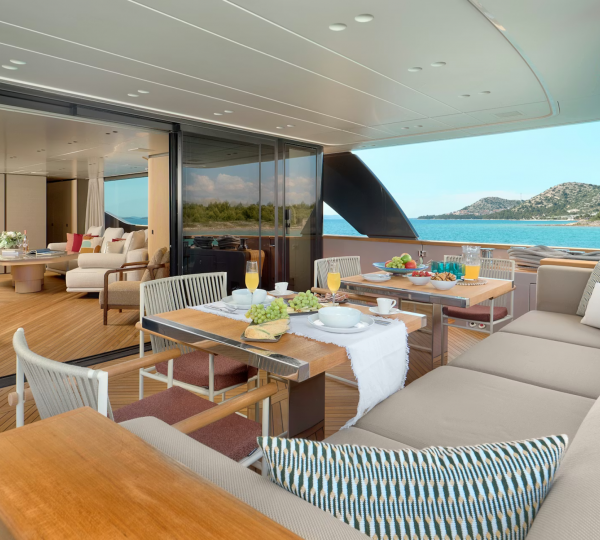 Exterior Dining Area