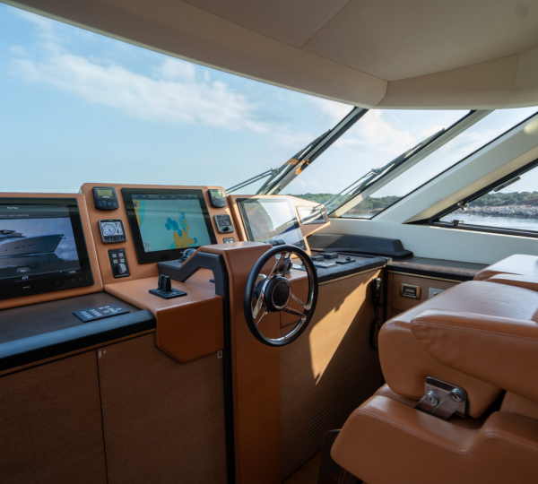 Captain Area