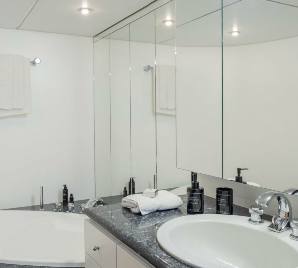 Washroom With Bathtub