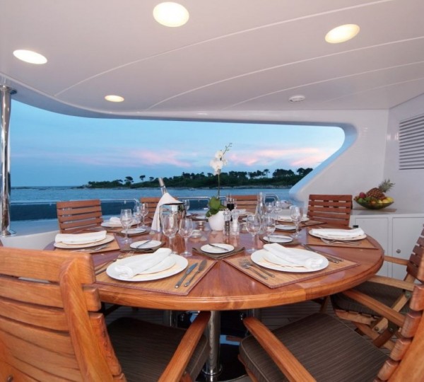 Exterior Dining Area