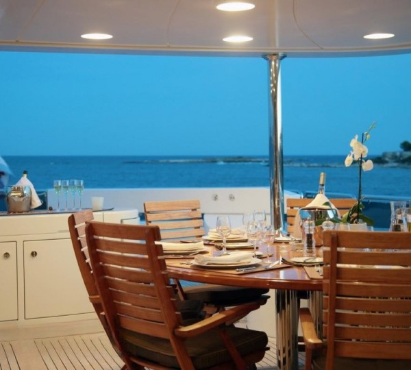 Exterior Dining Area