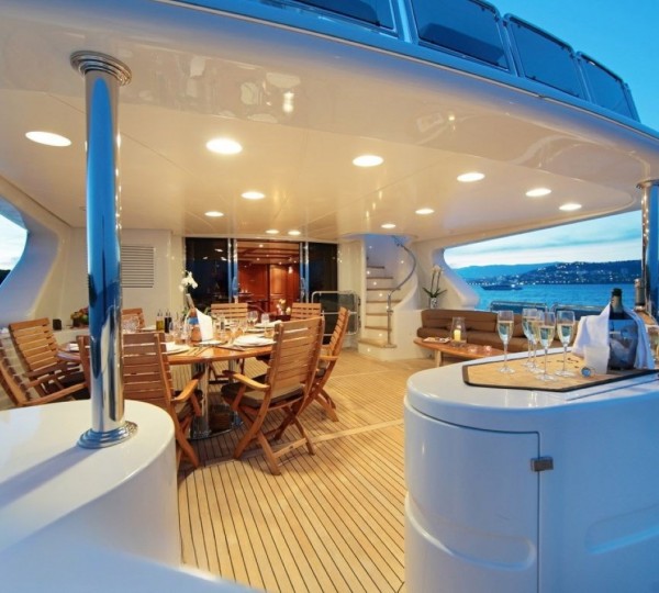 Exterior Dining Area