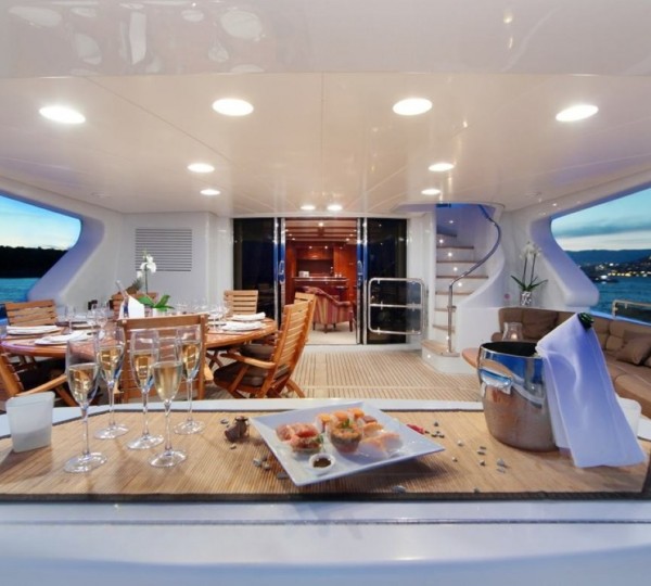 Exterior Dining Area