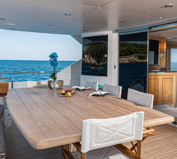 Opendeck Dining Area