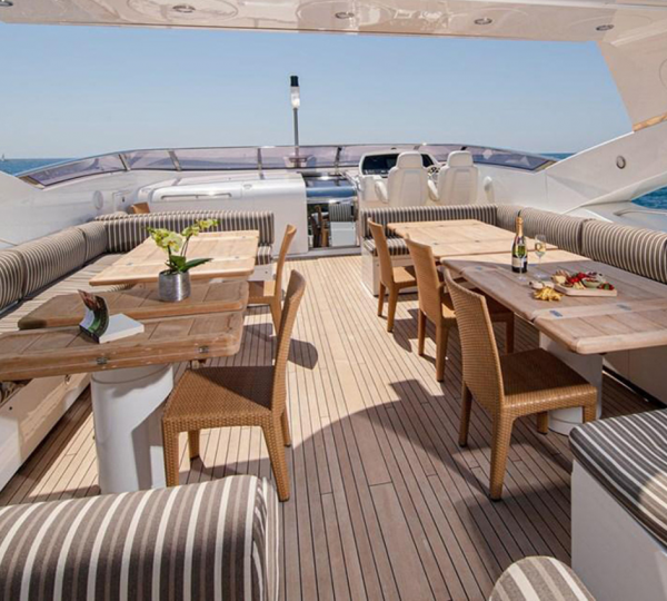 Opendeck Dining Area