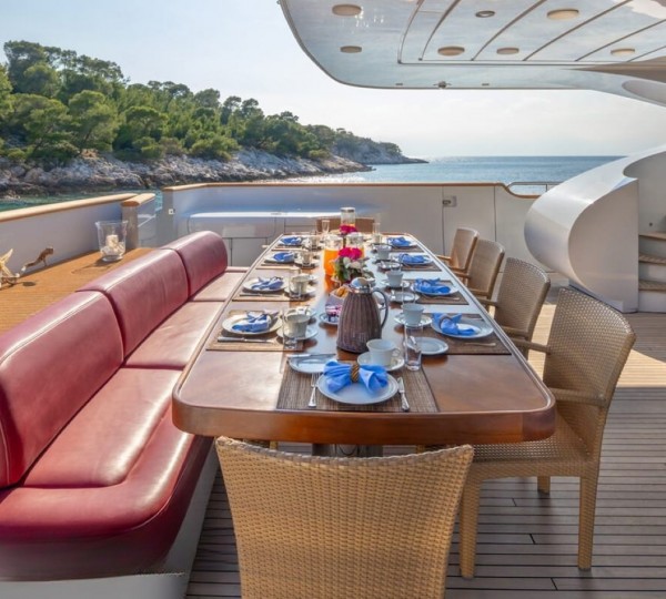 Exterior Dining Area