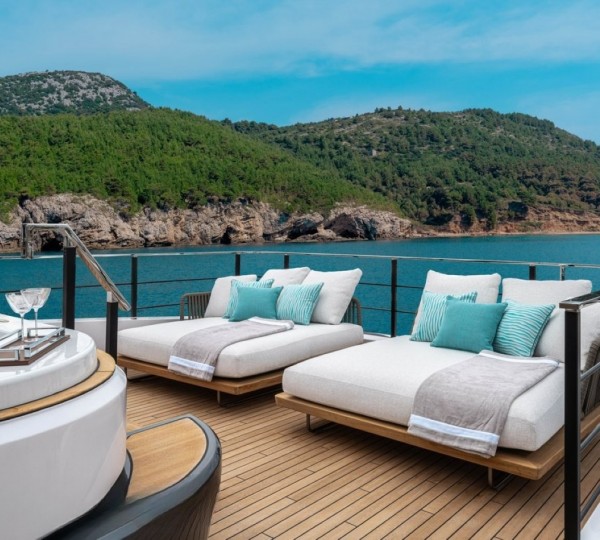 Exterior Relaxation Area