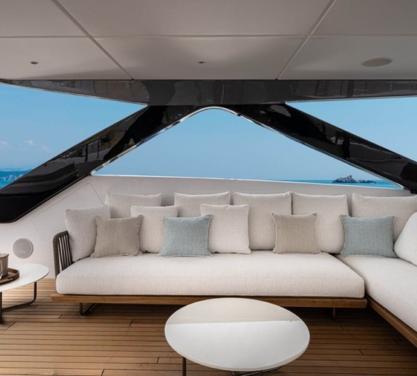 Exterior Relaxation Area