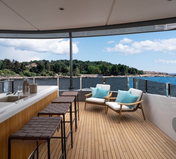 Exterior Relaxation Area