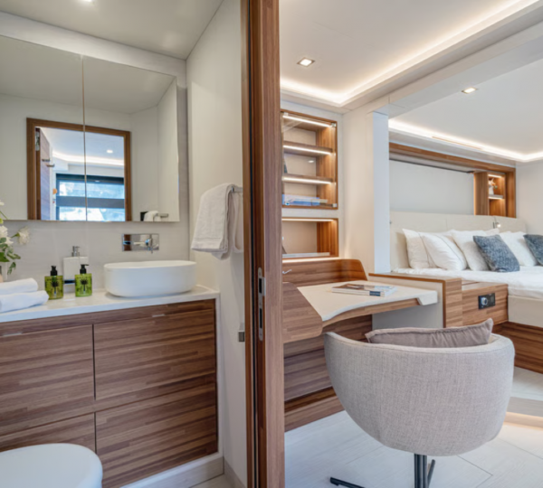 Master Stateroom Wash Area
