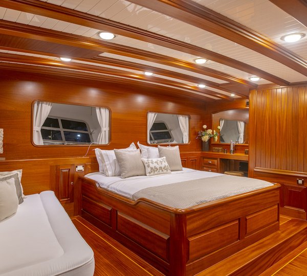 Double Cabin With Ensuite