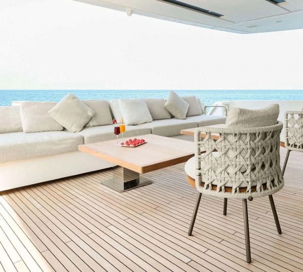 Exterior Relaxation Area