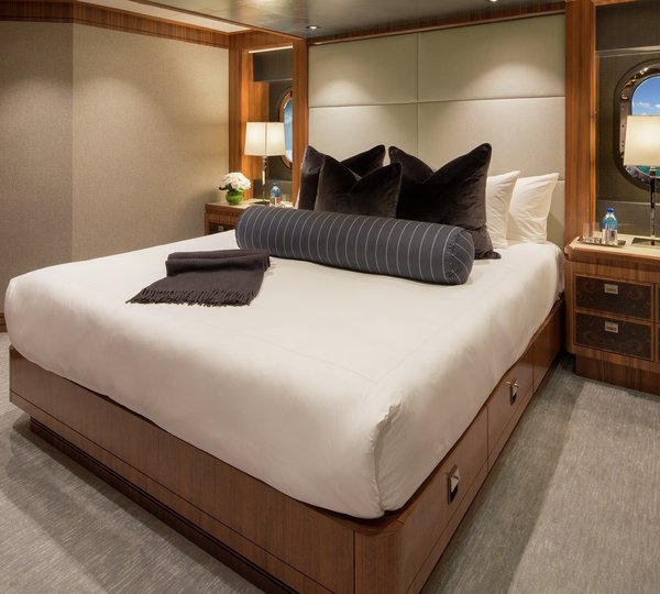 Double Cabin Convertible Into VIP Suite