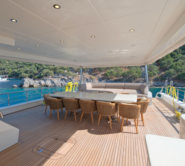 Opendeck Dining With Sea Views