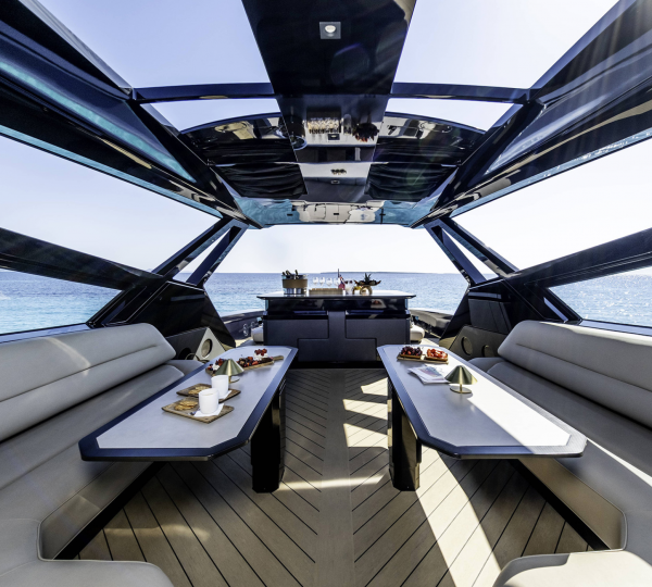 Opendeck Relaxation Area