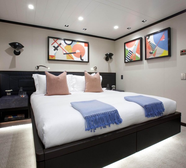 Hudson Stateroom