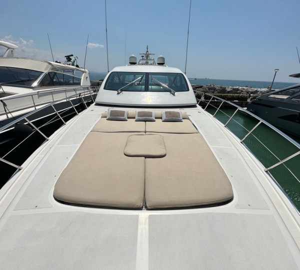 Foredeck Sun Pads