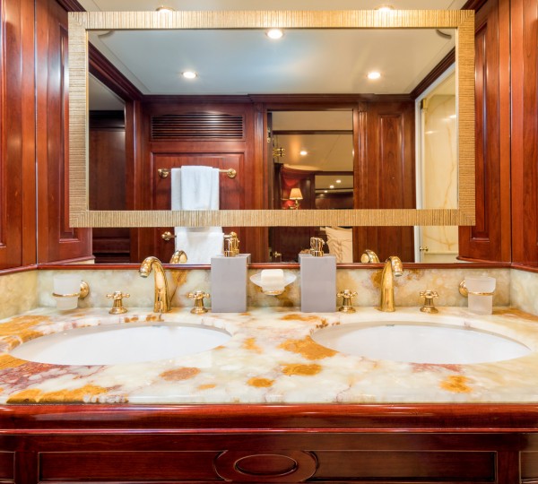 VIP Ensuite Bathroom