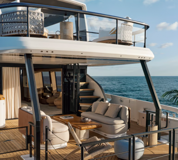 Foredeck Relaxation Area