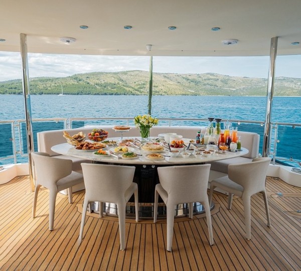 Exterior Dining Area