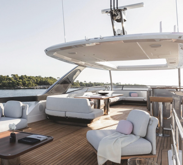 Sundeck Relaxation Area