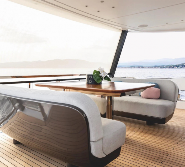 Opendeck Dining With Sea Views