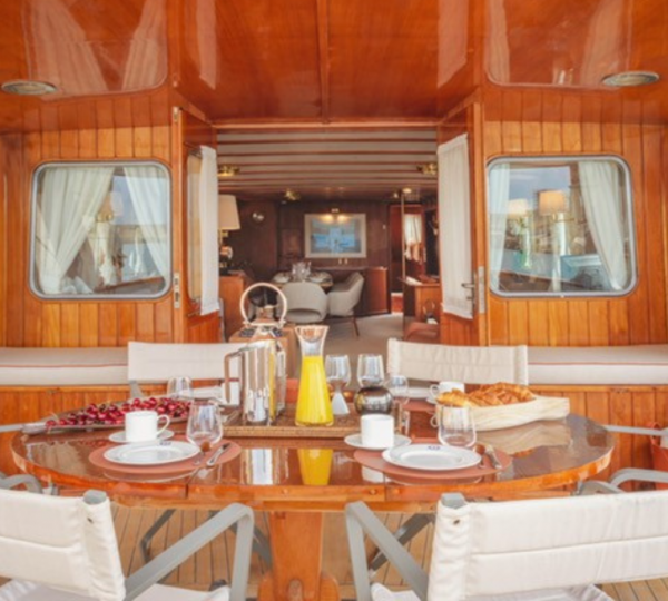 Exterior Dining Area