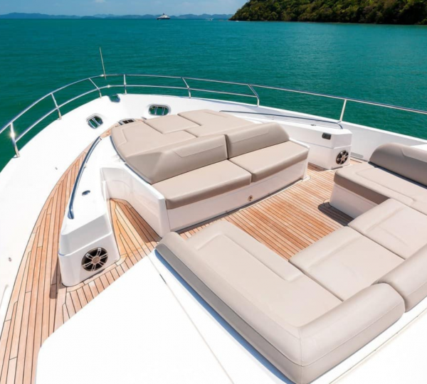 Sundeck Relaxation Area