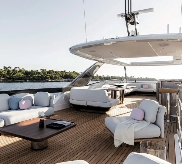 Exterior Relaxation Area