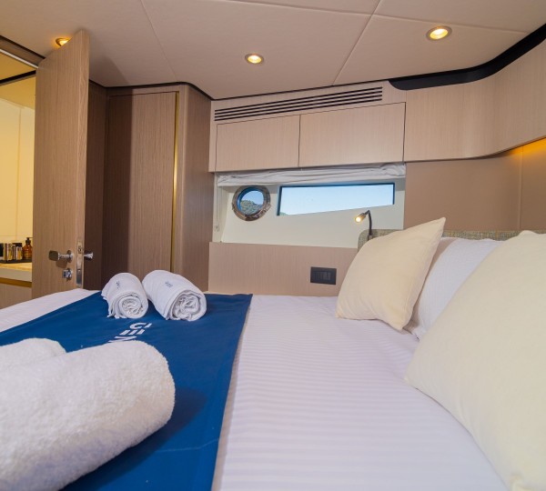 Double Guest Cabin Detail