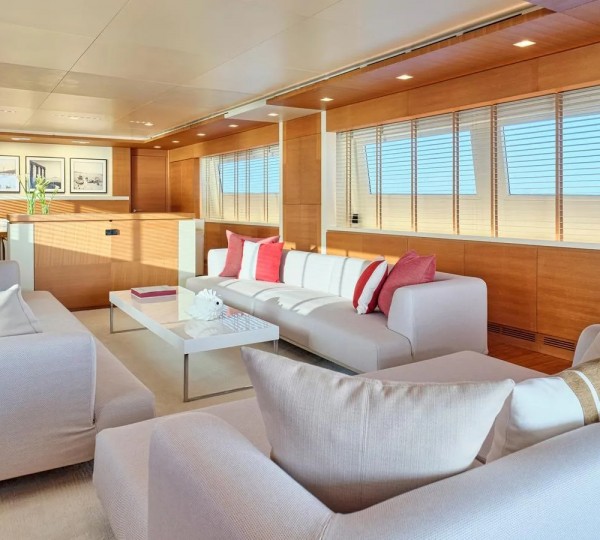 Main Salon View Forward