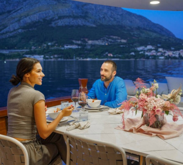 Exterior Dining Area