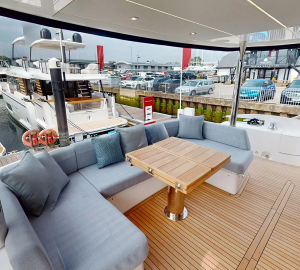 Opendeck Relaxation Area