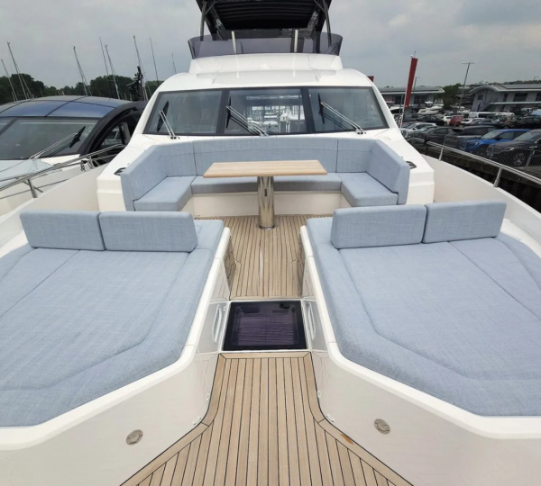 Open Sundeck Relaxation Area