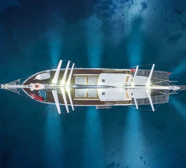 Superyacht LUCKY YOU