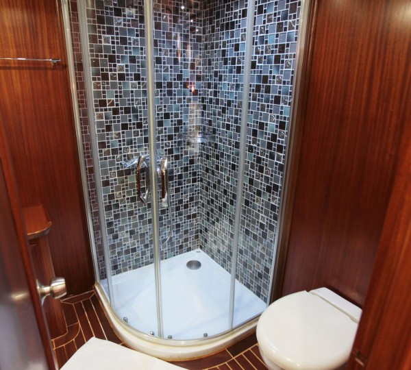 Ensuite Shower