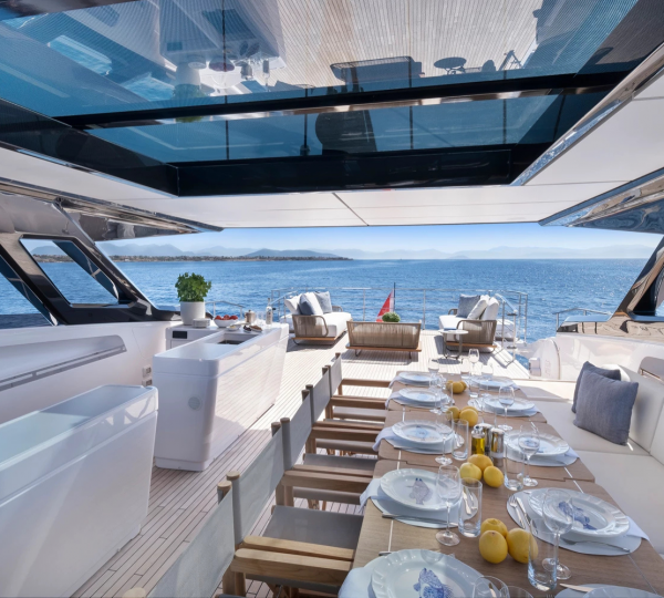 Exterior Dining Area