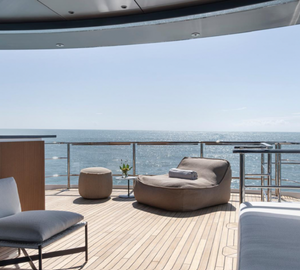 Opendeck Relaxation Area