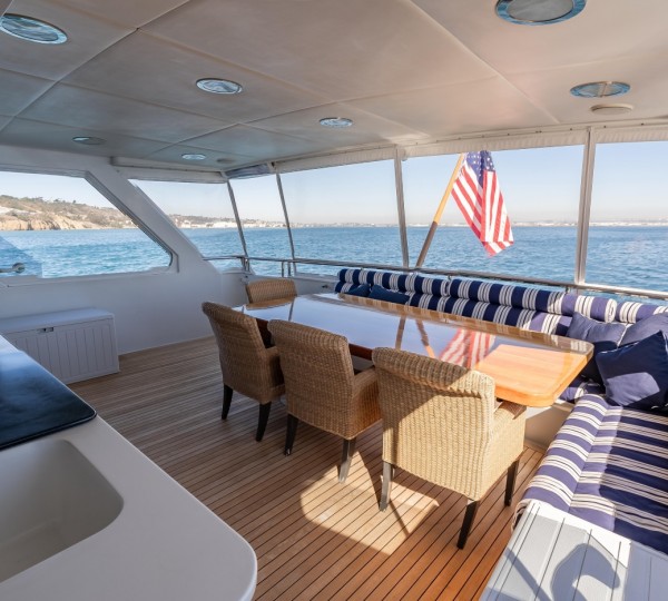 Exterior Relaxation Area With Dining