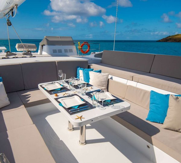 Alfresco Dining Set Up