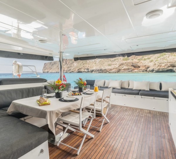 Exterior Relaxation Area With Dining